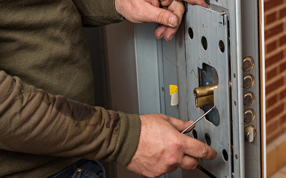 faire appel à un serrurier Clamart